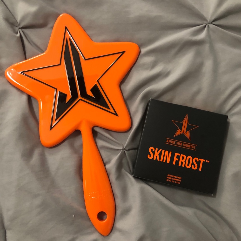 Jeffree Star Halloween mystery mirror & skin frost